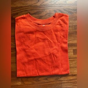 Wardrobe staple—NEW H&M long sleeve